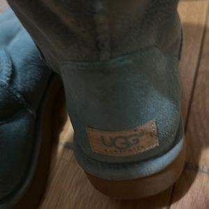 Ugg boots teal with fuzzy lining mid calf length